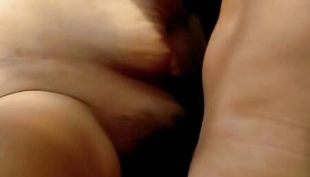 Pinay kinantot bago maligo at pinutok sa loob