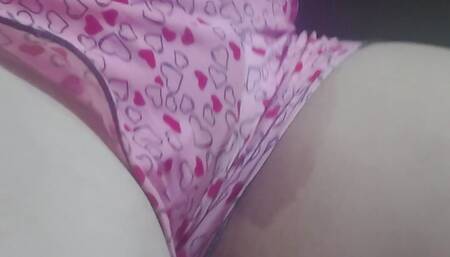 Waiting for her husband is crazy about sex