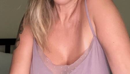 Elle Lyon is Your Personal Smoking Alarm to Wake You Up