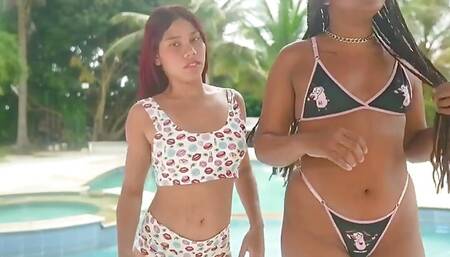 She Masturbates in the Sun Ggmansion