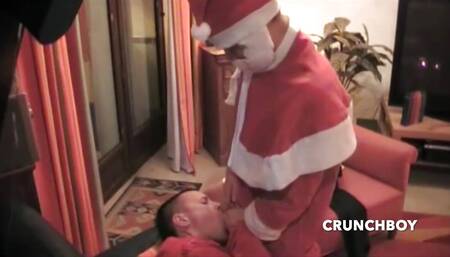 twink fucked by suspris b his friend for chrismas