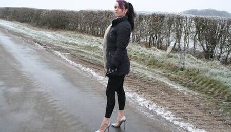 Maria Silver Christian Louboutin Pigalle 120 Walk 4 (1920x1080)