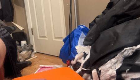 She put me under her feet crushed even harder