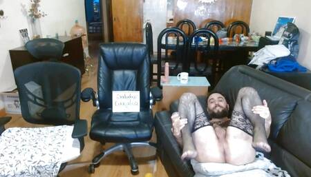 Hairy whore posing for Xhamster