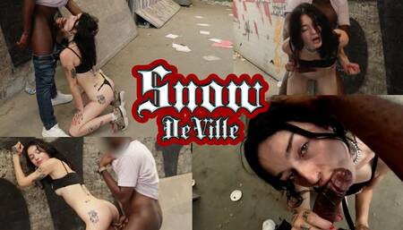 PUBLIC SEX- Goth girl gets pounded by BBC