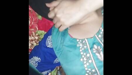 Fingering with 3 Fingers and Squirt