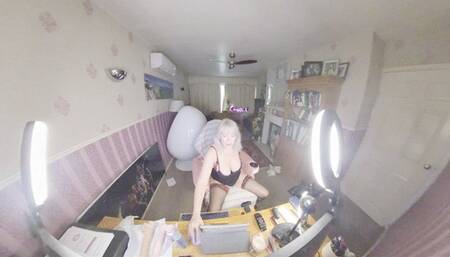 360 Webcam show using toys and squirt