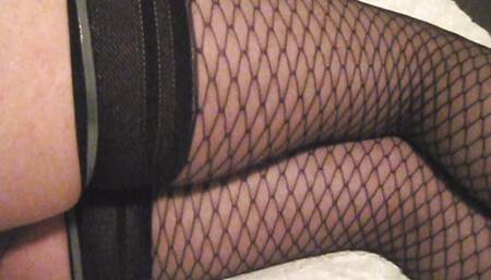 Dani Leg in Black Diamond Patterned Pantyhose