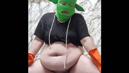 Weird BBW SLUT RIDES DILDO JUST THE WAY SHE WANTS TO GBLNMMMY FUCKS AND SQUIRTS