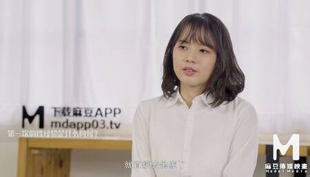 Asian girlfriend Chu Meng Shu is enjoying intensive penetration