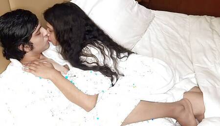 Indian Teen Having One Night Stand in Hotel Room - hunter Asia