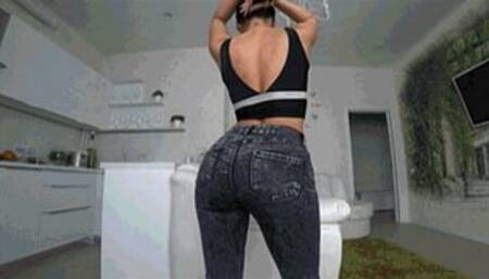I will shake my booty in jeans and you will jerk off aff JI