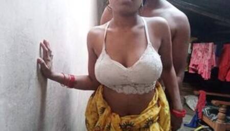 Indian Village Couple Seducing Each Other Early Morning Hardcore Sex