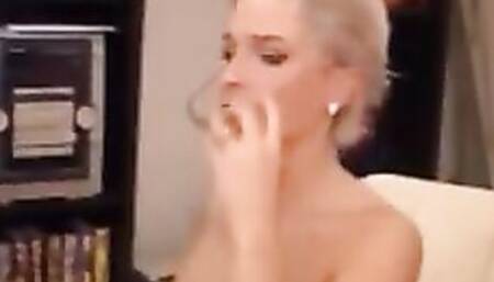 Secretara se fute cu seful