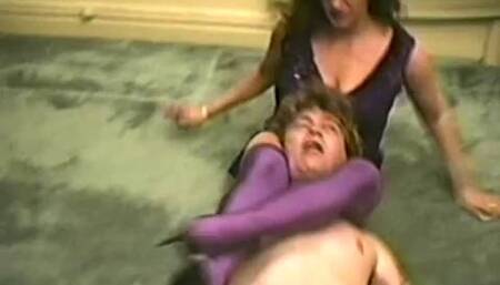 Ginate Chokes Out Weak Submales