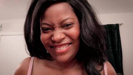 Monique Symone 34DDD Handjob
