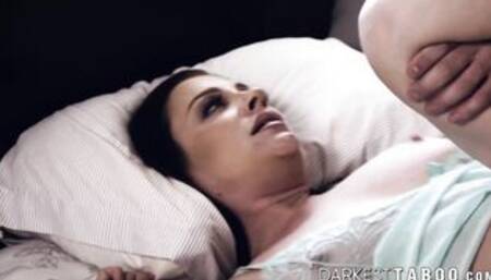 Big juicy ass MILF Sovereign Syre moans in kinky taboo fuck