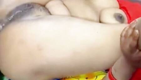 Indian hot girls sex, big dick hardly fuck to desi pussy without condom. bangla bhabi ki chodai