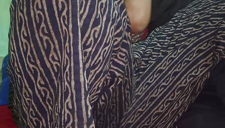 Indian blonde aunty fucking but her husband caught us! Hindi viral sex