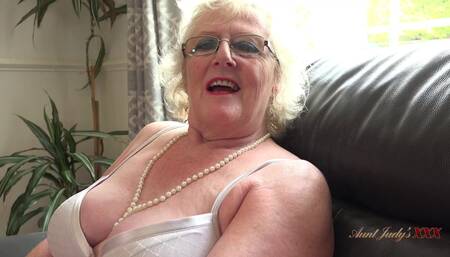 Claire Knight