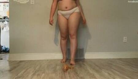 Giantess Stinky-Butt Crusher