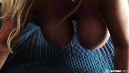 Huge-titted blonde MILF Victoria Vale returns 2