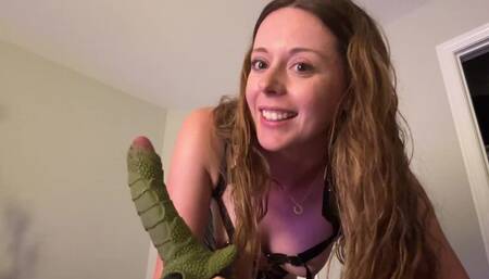 Sweet babe in sexy outfit reading Erotica and jumping on a monster cock!