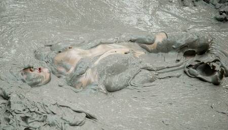 Lena in Bubbling Clay - Ultimate Edit