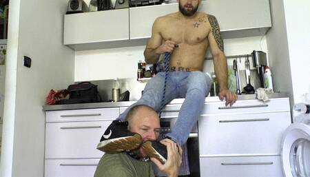 Muscular Guy Kurka & Slave Ben In Foot Domination, Trampling & Tickling Scenario (MP4)