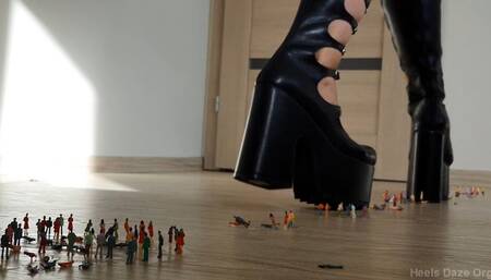 Giantess Crushing Tons of Tinies