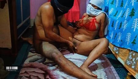 Bangali hot Married Woman Gets Fucked by a Watchman !!
