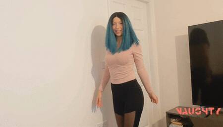 Step-Sister Fails Self Defence Class