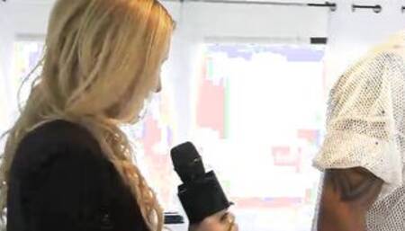 News Reporter Kali Roses Sucks Big Black Athlete Cocks