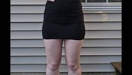 Leaf Pisses Her Panties Outside