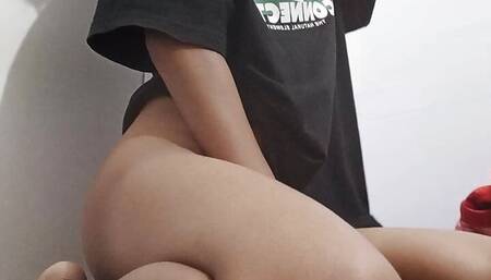 Hot Desi Girl Selfie and Masturbation