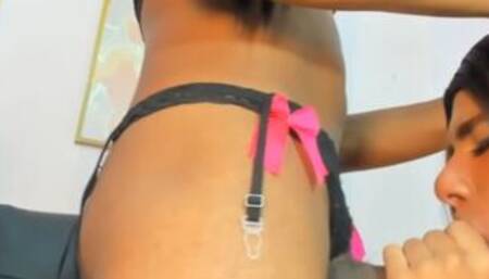 Petite shemale give her friend a blowjob