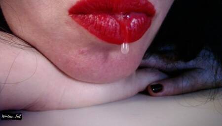 GIANTESS TONGUE TEASE