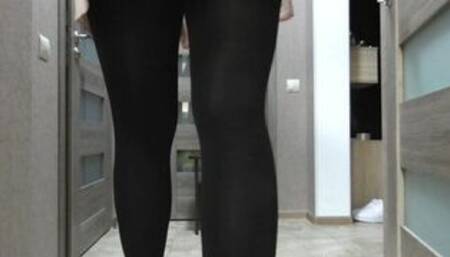 BLACK TIGHT PANTYHOSE!AVI