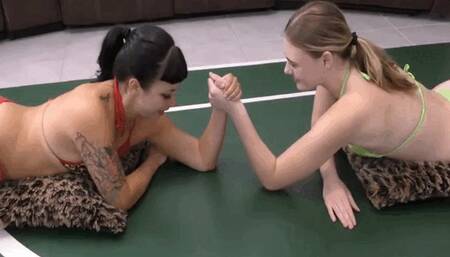 Tyler vs Sushii: Arm Wrestling WMV