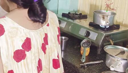 Brother-in-law fucked Bhabhi a lot while she was making tea in the kitchen