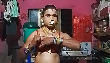 Desi Madhuri Bhabhi crossdresser