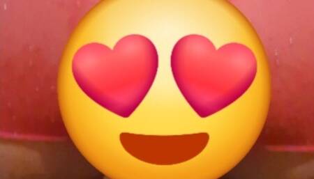 Lekker rijden op deze enorme dikke dildo!