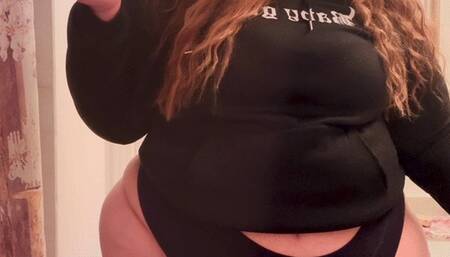 Baby Girl Likes to Bounce Back