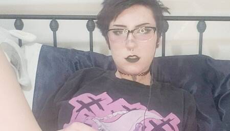 Cute Goth Girl Gets Off Dirty Talking