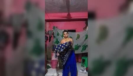 Madhuri Bhabhi crossdressing