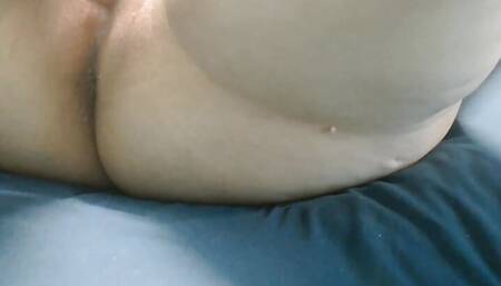 Naughty bbw milf fucking pussy with her glass dildo making pussy wet and dripping at the end