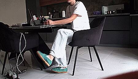 Dirty smelly feet in ballets (1920x1080 HD) WMV