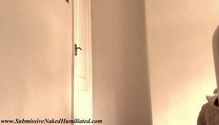 Ellie Roe Strips Off All Her Clothes So All Sorority Complaints Can Be Forgotten!!! - MP4