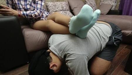 FEmdome mistress FOOT SLAVE WORSHIP FEET SOCKS