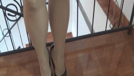 Goddess Barbara gives obedience lesson to her slave